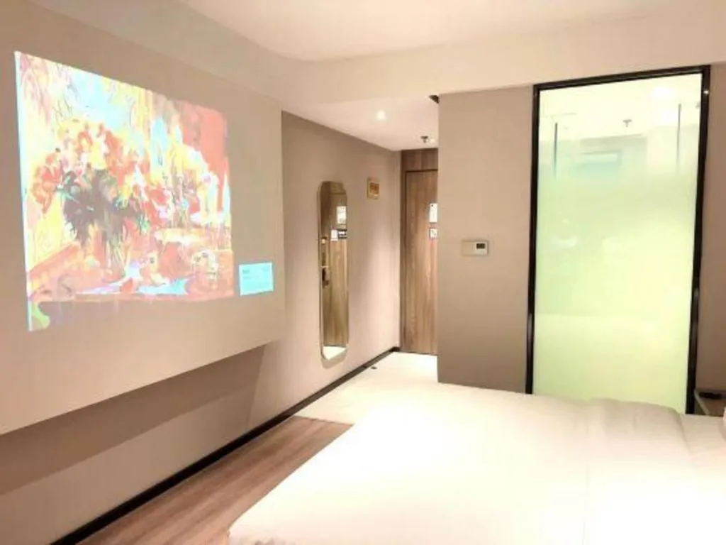 Bed in 7 Days Premium Hotel Chongqing Jiangbei International Airport Terminal 3