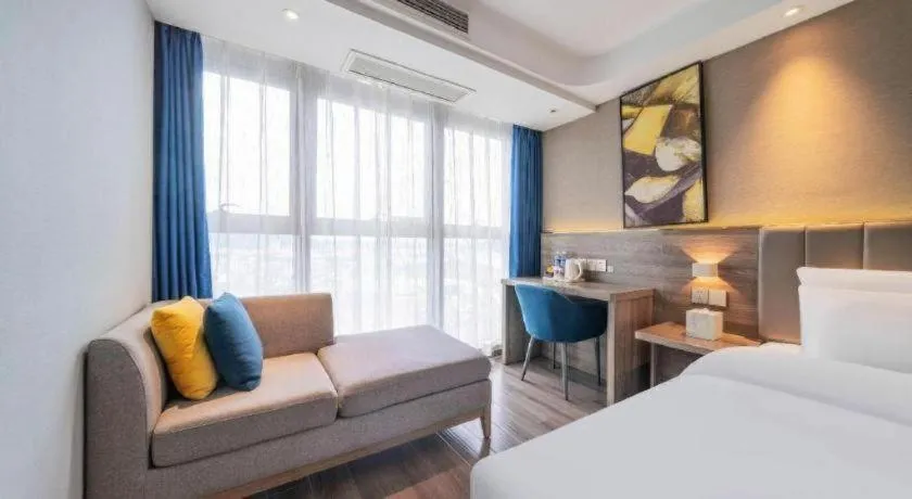 Bed in 7 Days Premium Hotel Chongqing Jiangbei International Airport Terminal 3