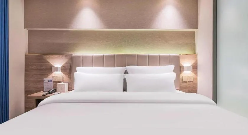 Bed in 7 Days Premium Hotel Chongqing Jiangbei International Airport Terminal 3