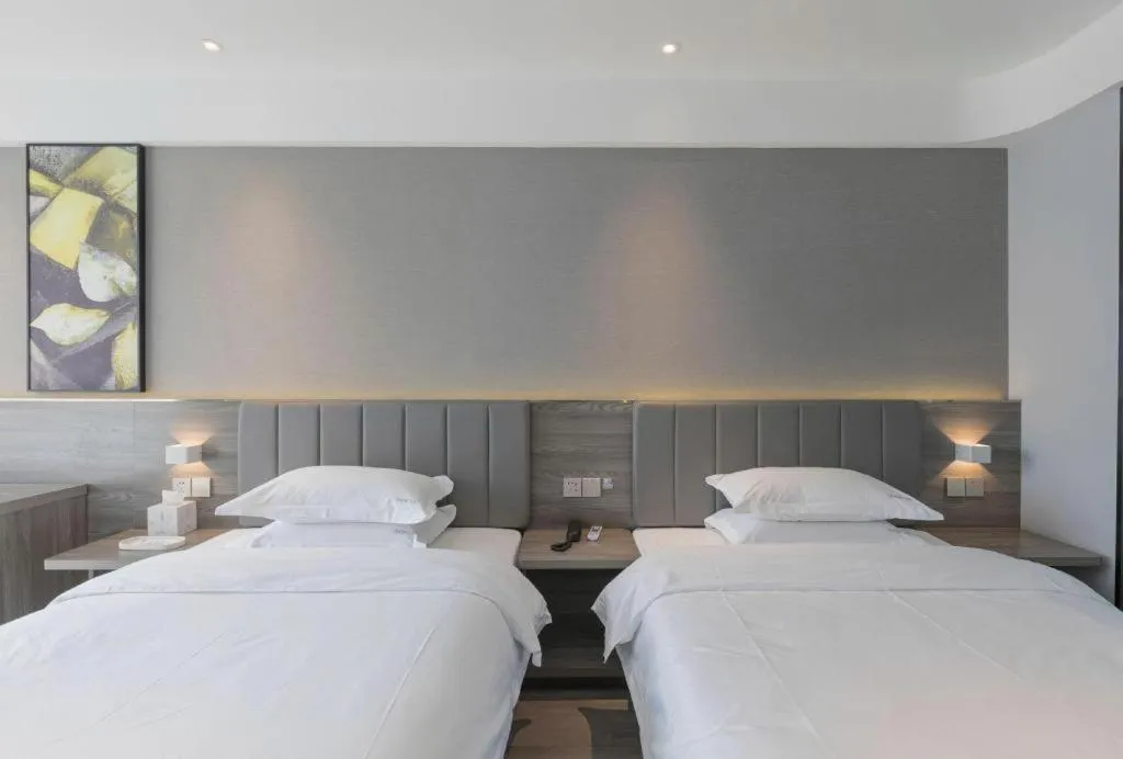 Bed in 7 Days Premium Hotel Chongqing Jiangbei International Airport Terminal 3