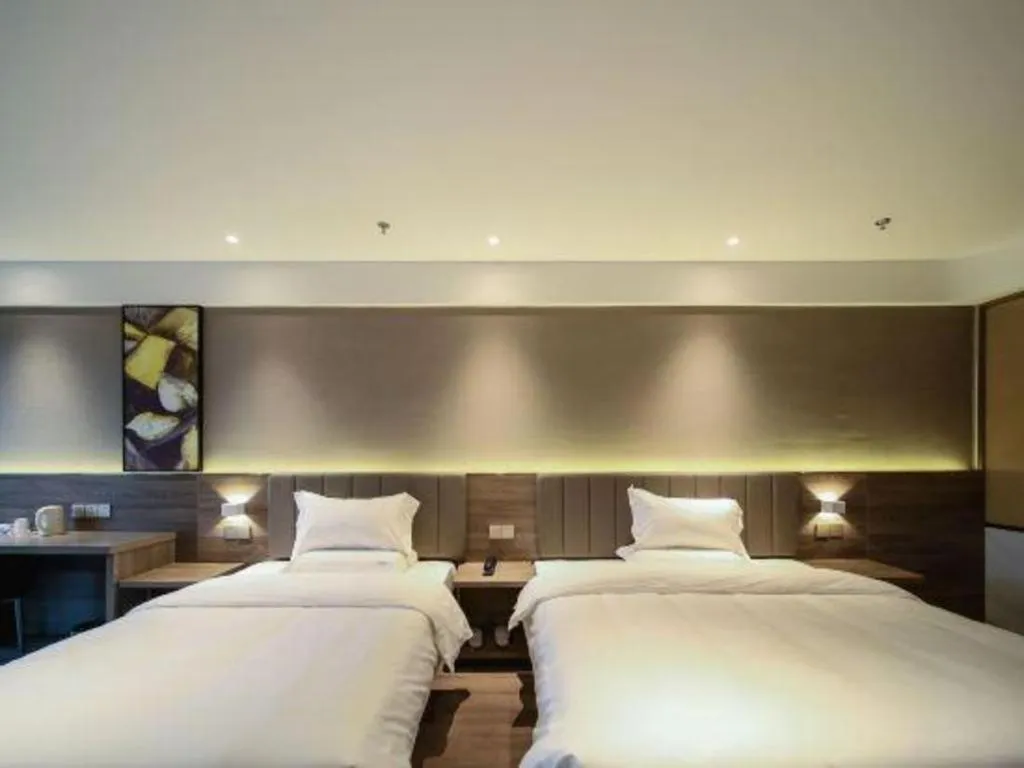 Bed in 7 Days Premium Hotel Chongqing Jiangbei International Airport Terminal 3