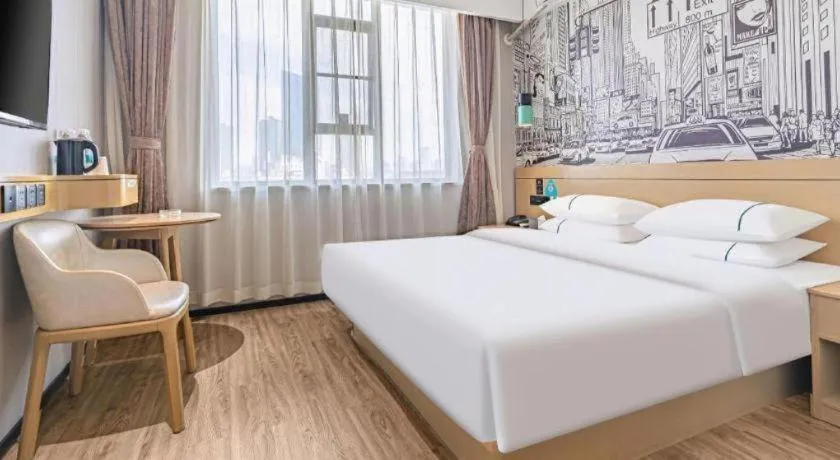 Bed in City Comfort Inn Kunming Xi'an Kang Road