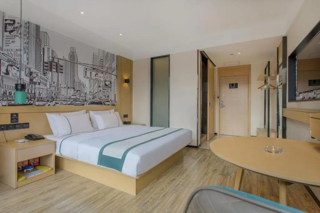 Bed in City Comfort Inn Kunming Xi'an Kang Road