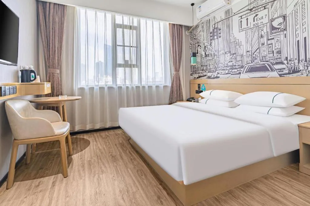 Bed in City Comfort Inn Kunming Xi'an Kang Road