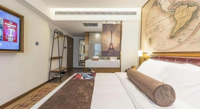 Bed in James Joyce Coffetel Zhengzhou Beilong Wetland Park