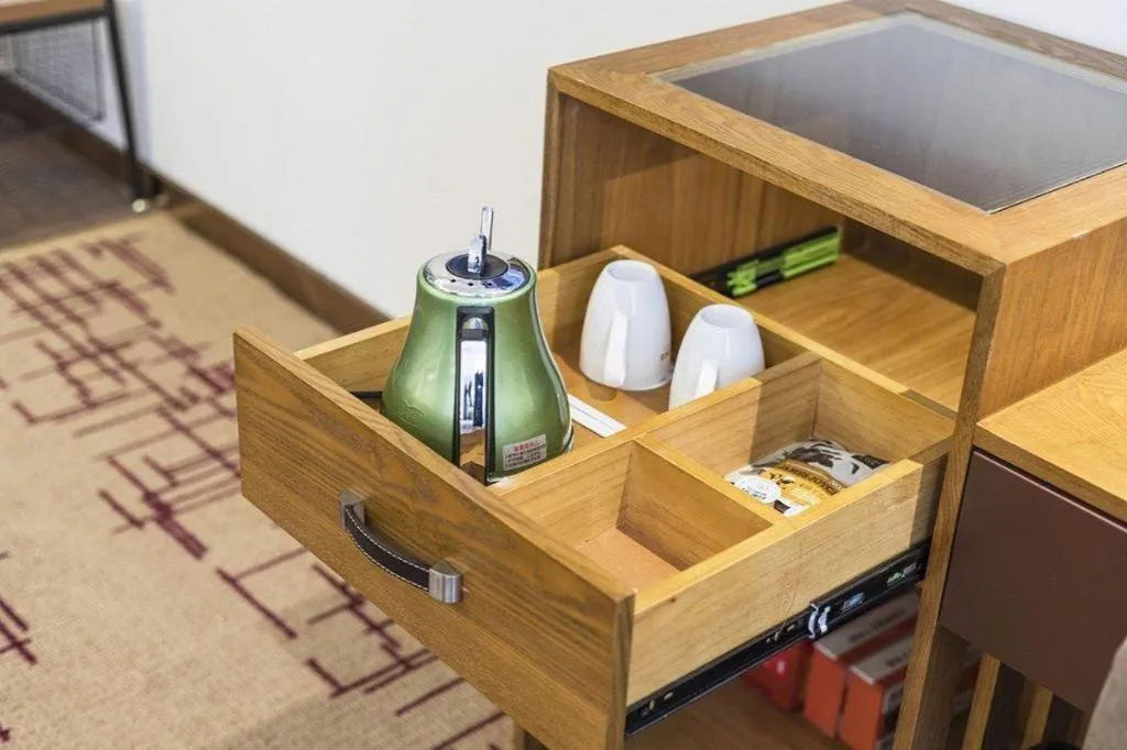 James Joyce Coffetel Zhengzhou Beilong Wetland Park