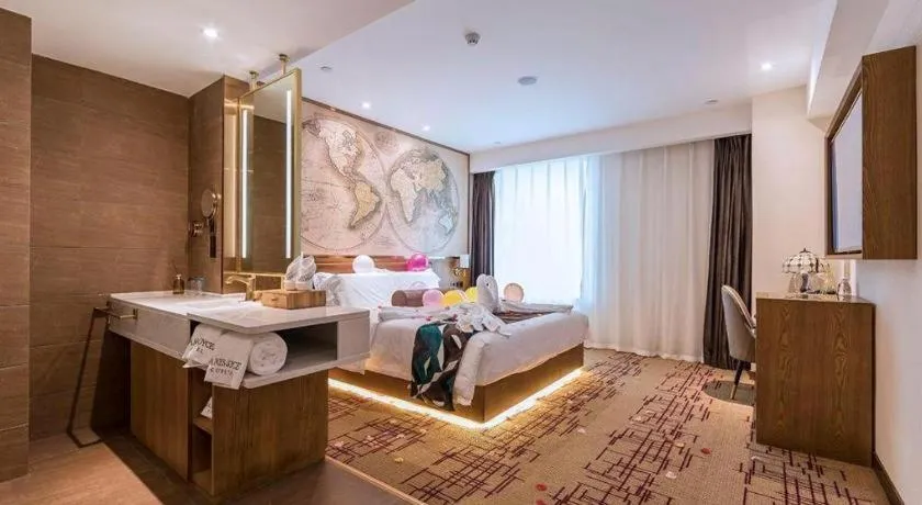 Bed in James Joyce Coffetel Zhengzhou Beilong Wetland Park