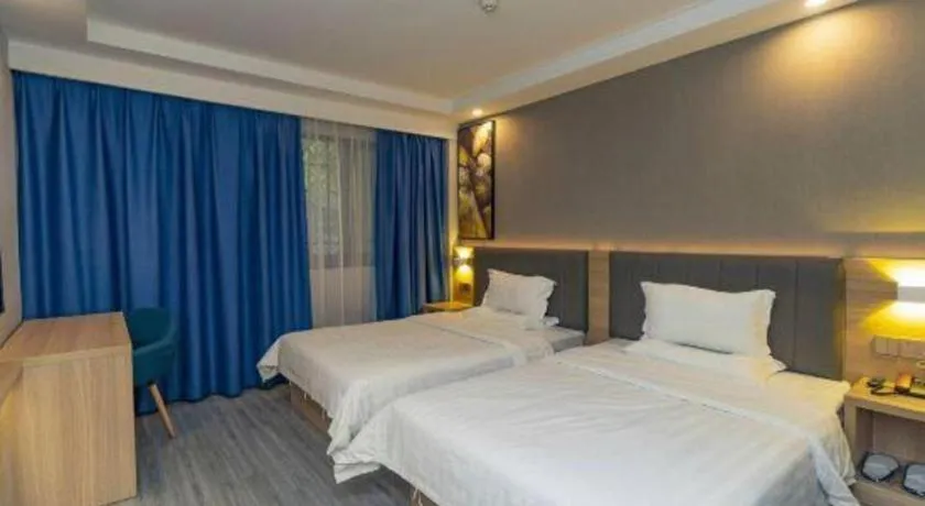 Bed in 7 Days Premium Hotel Hangzhou West lake Hubin
