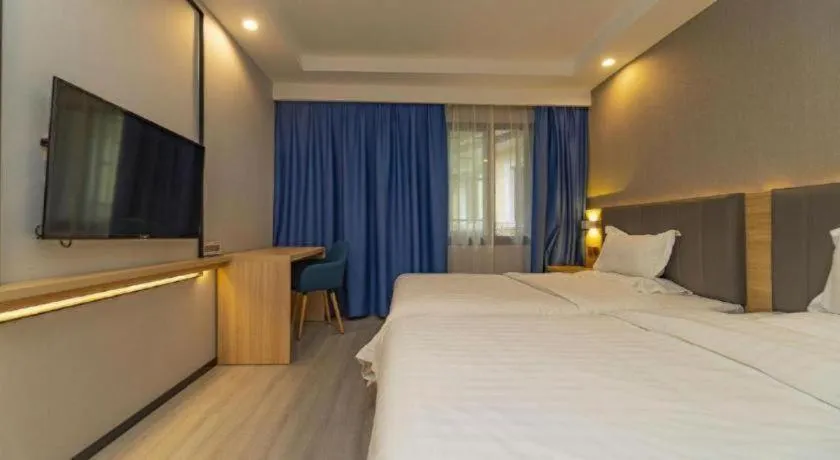 Bed in 7 Days Premium Hotel Hangzhou West lake Hubin