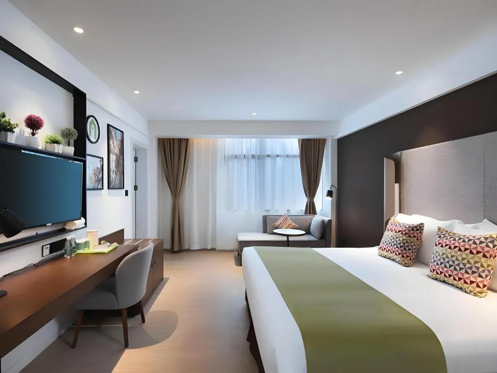 Bed in Campanile Hotel Shenzhen Bay Convention and Exhibition Center