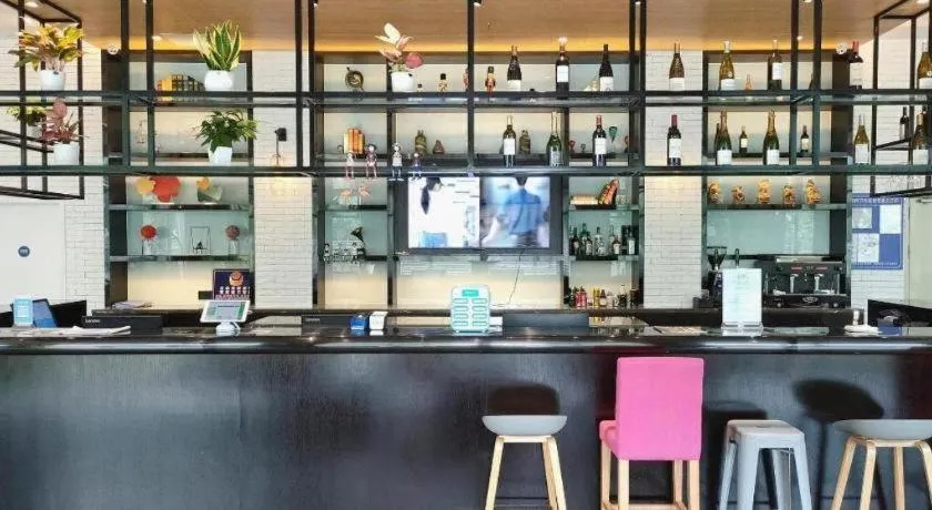 Campanile Hotel Shenzhen Bay Convention and Exhibition Center