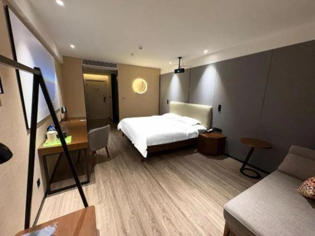 Bed in Campanile Hotel Shenzhen Bay Convention and Exhibition Center