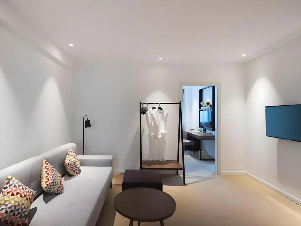 Campanile Hotel Shenzhen Bay Convention and Exhibition Center