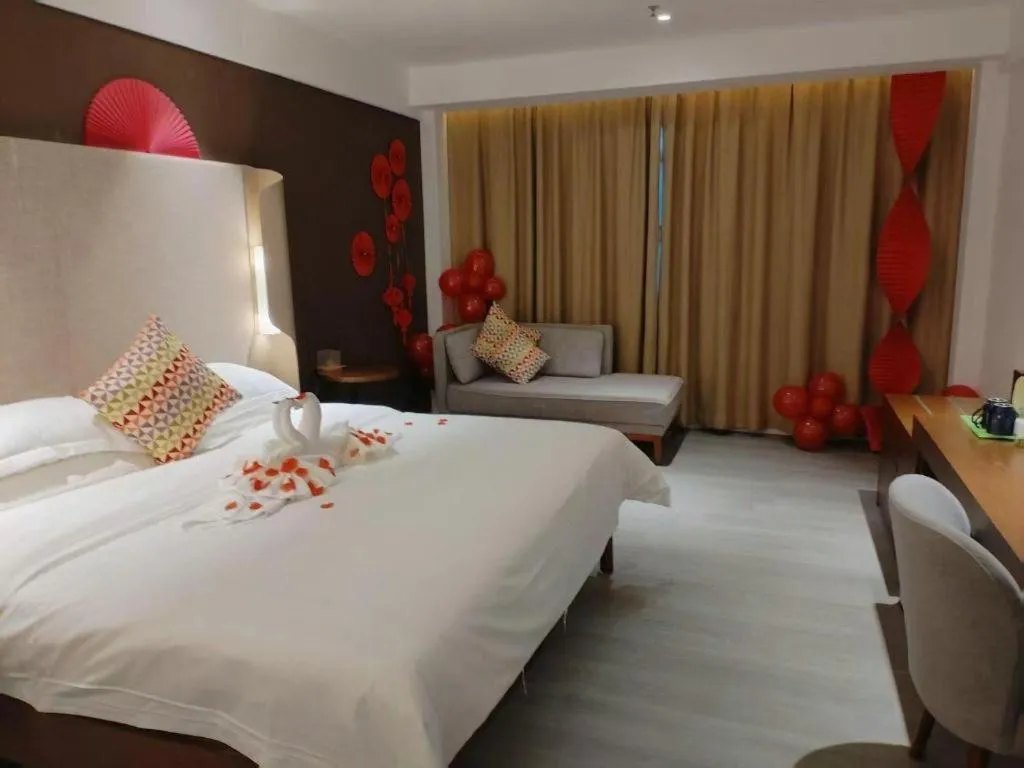 Bed in Campanile Hotel Shenzhen Bay Convention and Exhibition Center