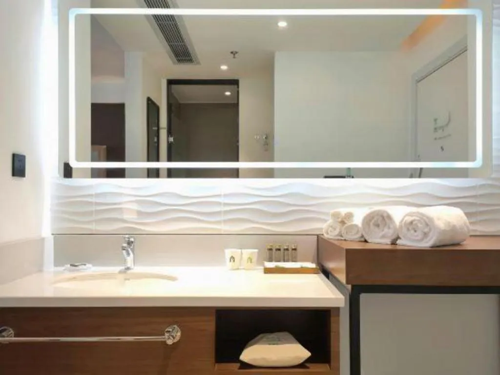 Campanile Hotel Shenzhen Bay Convention and Exhibition Center