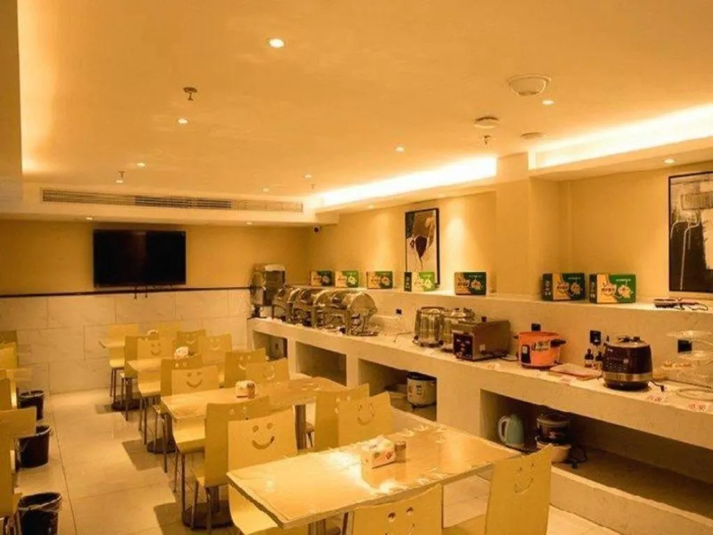 GreenTree Inn Express Fuzhou Le'an County Government Sijiu Square