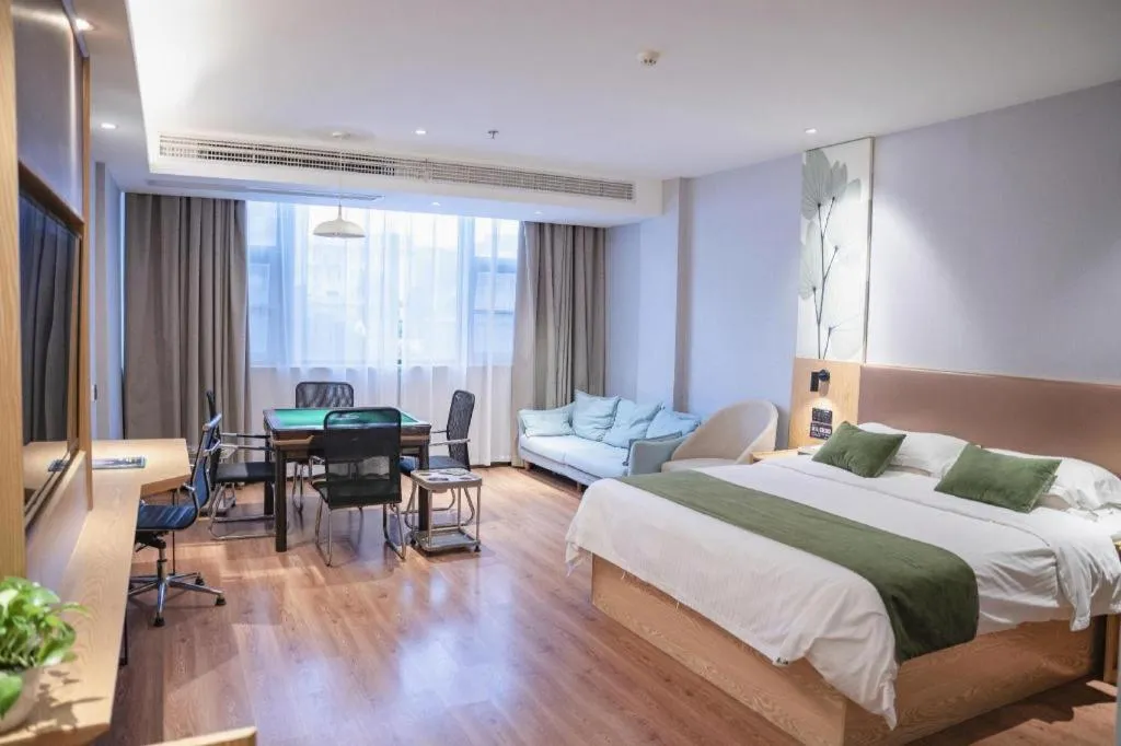 Bed in GreenTree Inn Express Fuzhou Le'an County Government Sijiu Square