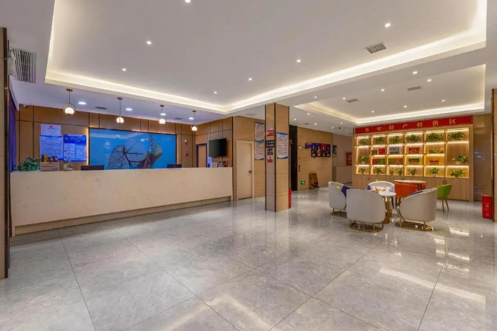 GreenTree Inn Express Fuzhou Le'an County Government Sijiu Square