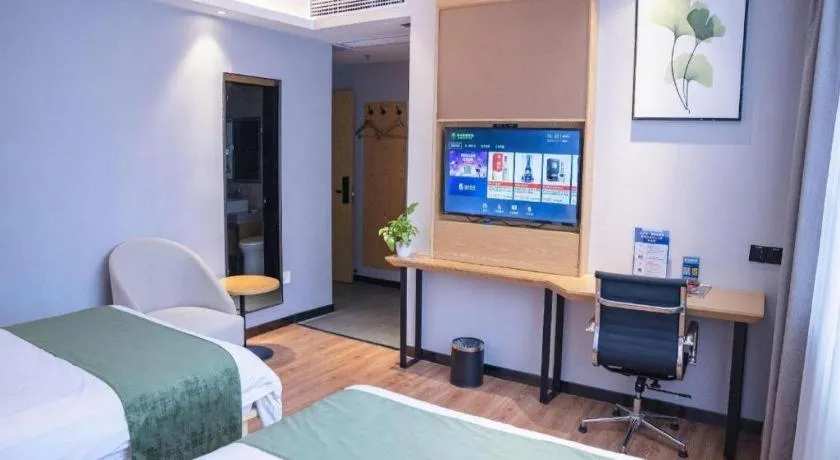 Bed in GreenTree Inn Express Fuzhou Le'an County Government Sijiu Square