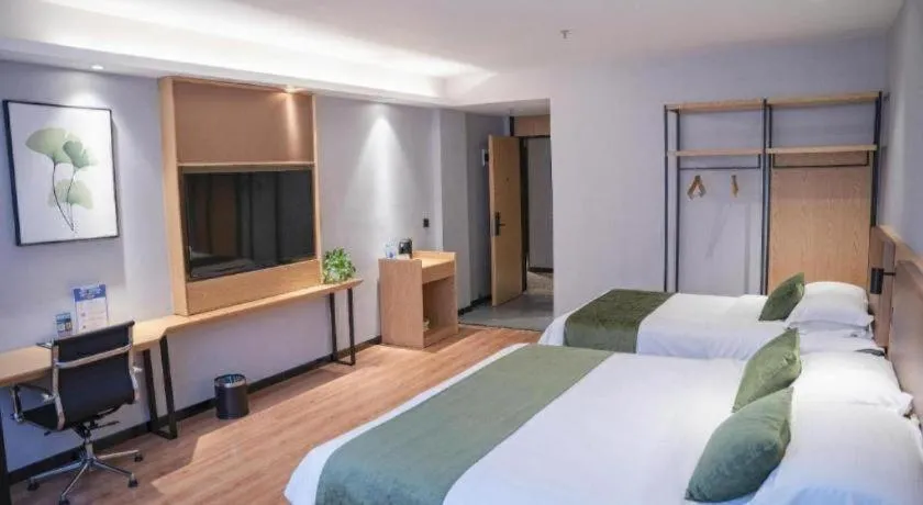 Bed in GreenTree Inn Express Fuzhou Le'an County Government Sijiu Square