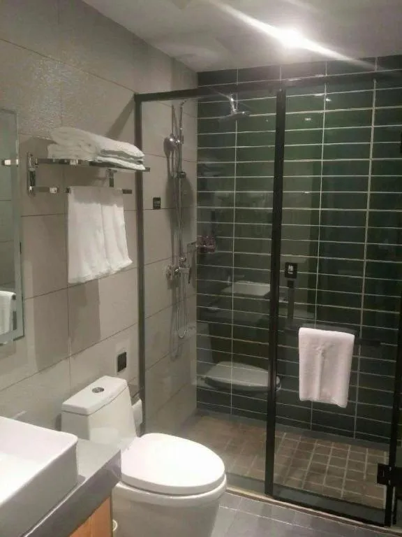 GreenTree Inn Express Fuzhou Le'an County Government Sijiu Square