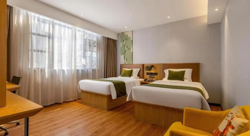 Bed in GreenTree Inn Express Fuzhou Le'an County Government Sijiu Square