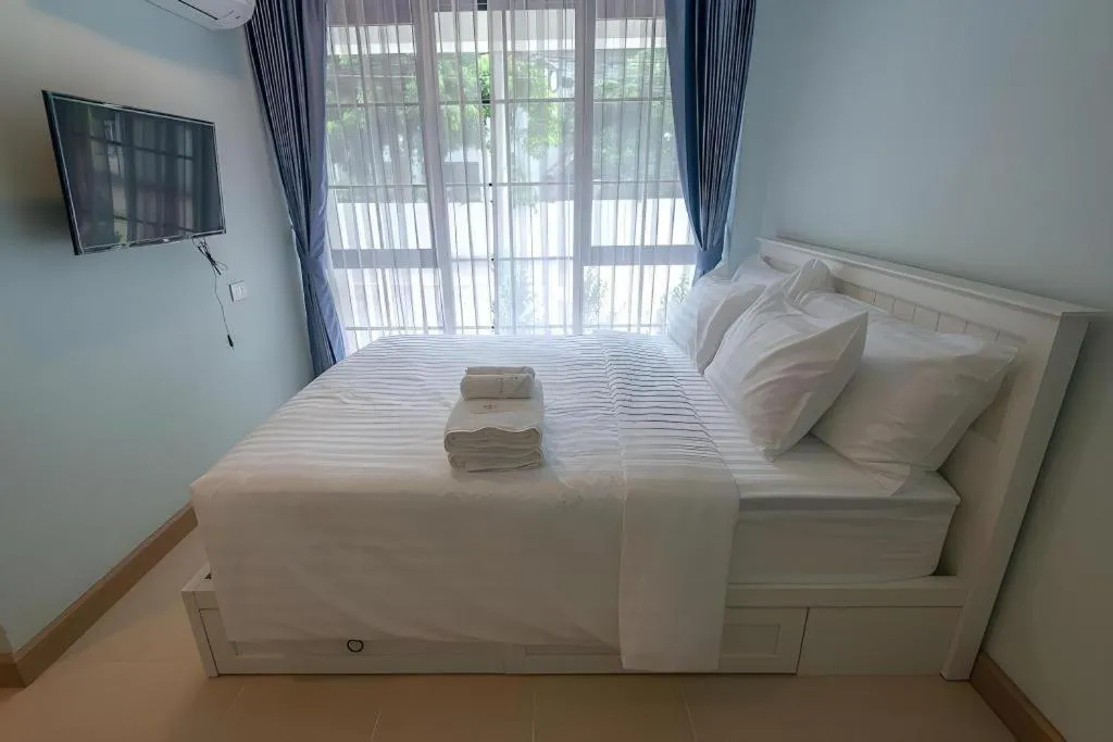 Bed in The Great Winter