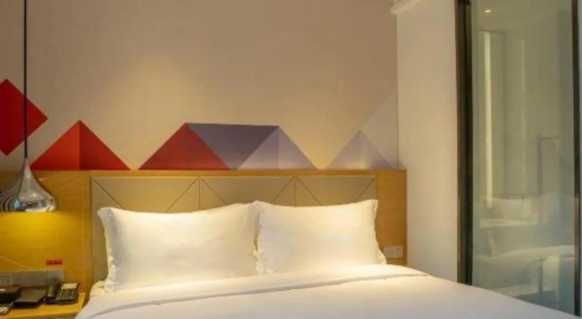 Bed in Borrman Hotel Guangzhou Southern Hospital Meihuayuan Metro Station