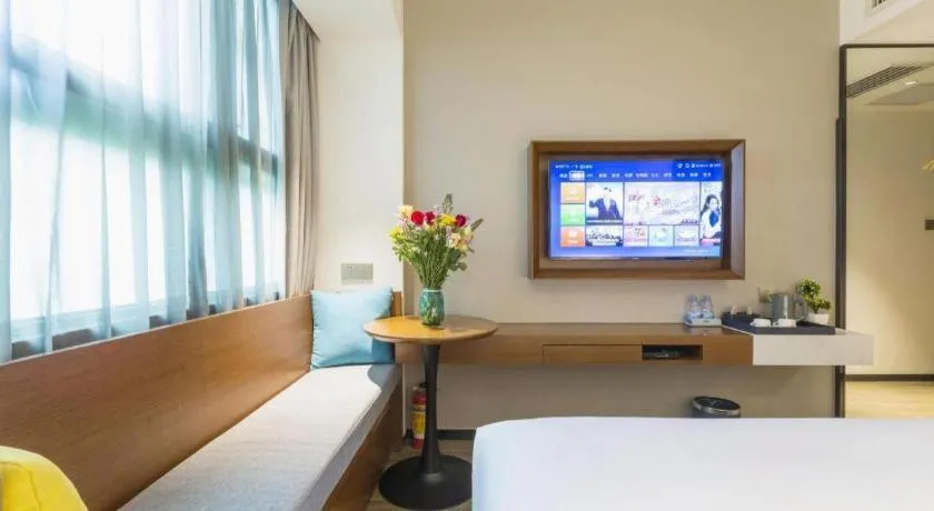 Bed in Borrman Hotel Guangzhou Southern Hospital Meihuayuan Metro Station