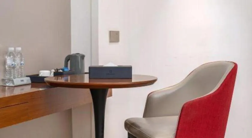 Borrman Hotel Guangzhou Southern Hospital Meihuayuan Metro Station