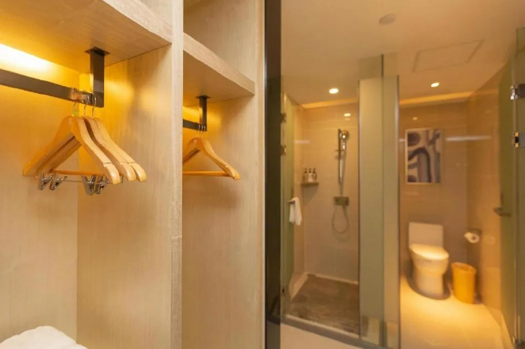 Echarm Hotel Shenzhen World Exhibition and Convention Center