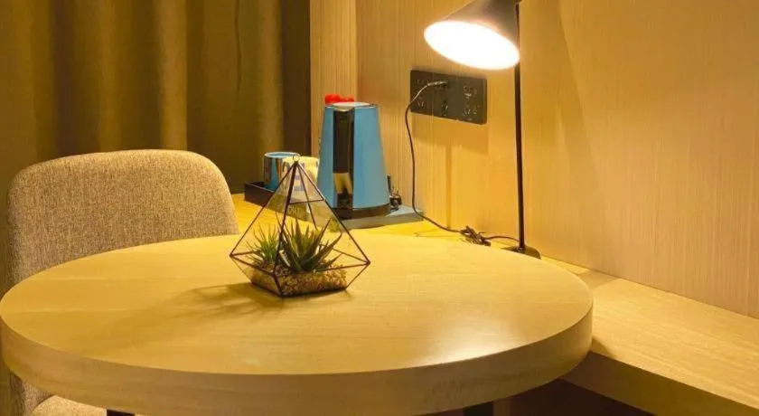 Echarm Hotel Shenzhen World Exhibition and Convention Center