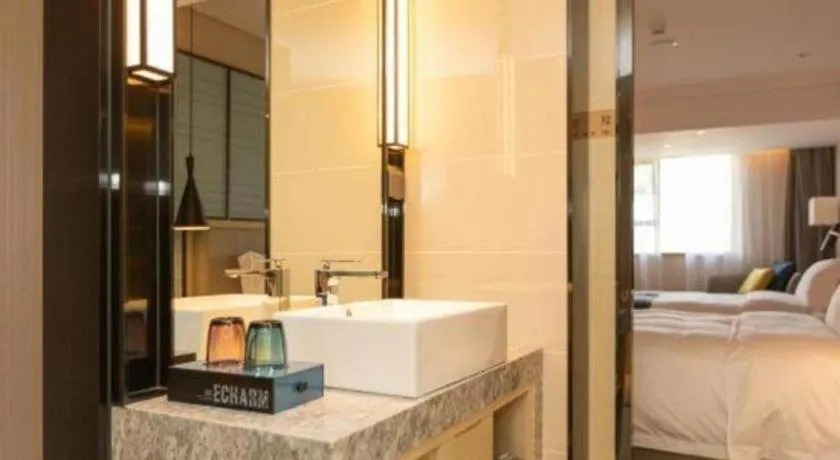 Bed in Echarm Hotel Shenzhen World Exhibition and Convention Center