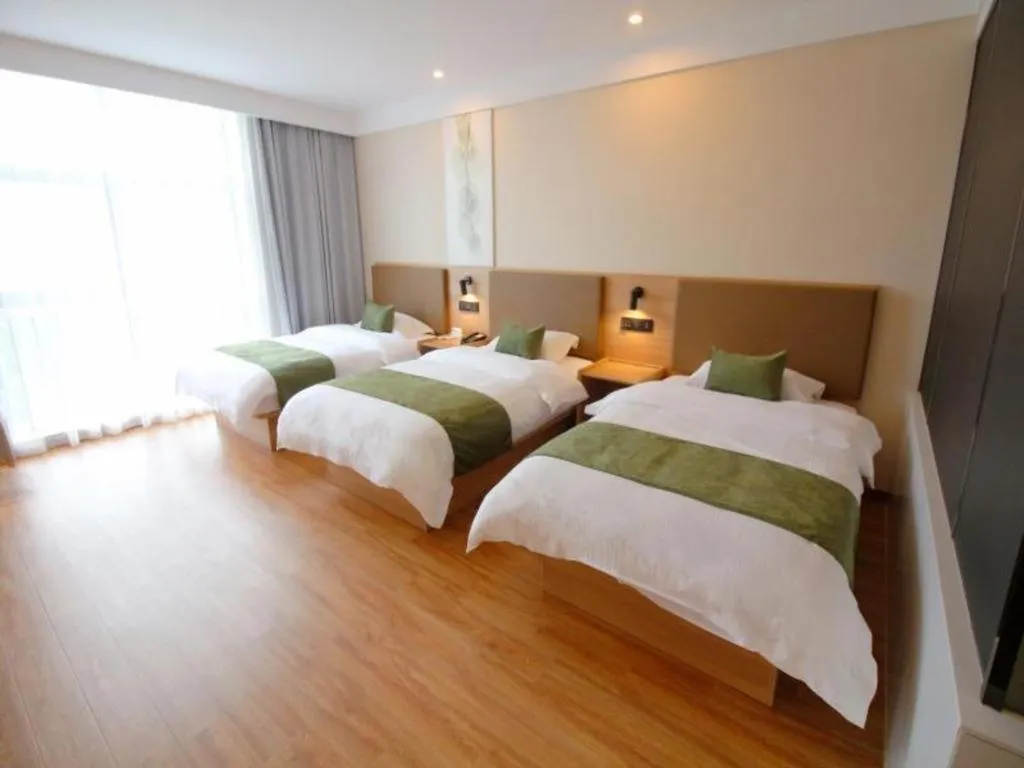 Bed in Green Tree Inn Jiangsu Changshu Southeast Yuyue Square