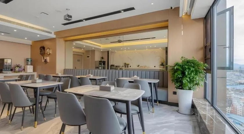 Gya Hotel Kunming Zijin Center Xiaodongcun Metro Station