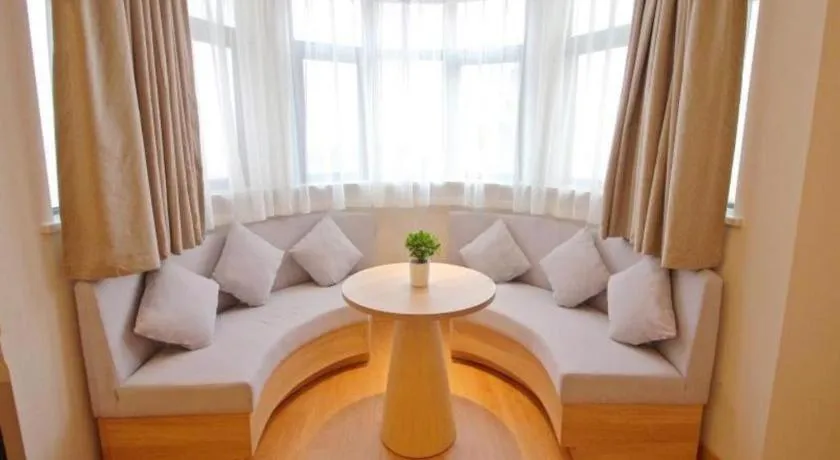 GreenTree Inn Express Suzhou Tai Lake Xukou Huadun Metro Station