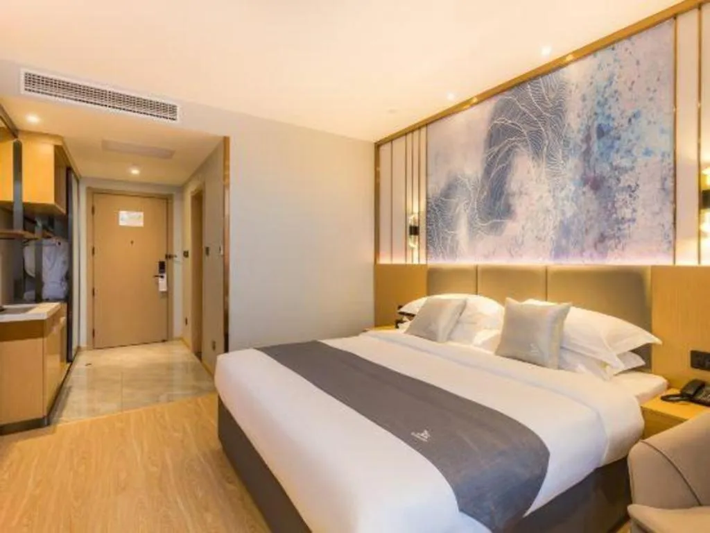 Bed in GreenTree Eastern Hotel Tianjin Dongli Development Zone Xinli Metro Station