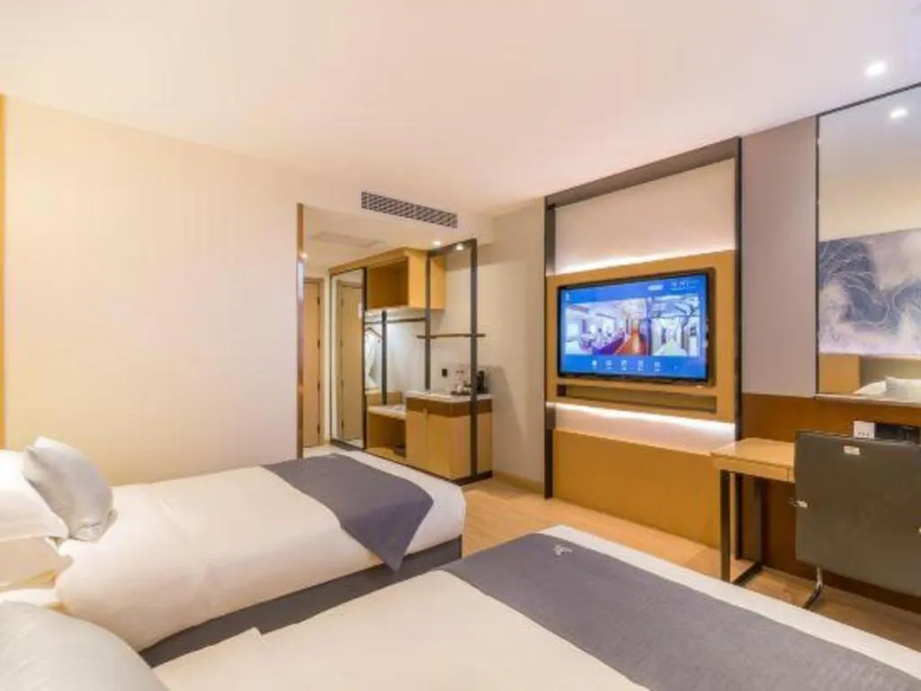 Bed in GreenTree Eastern Hotel Tianjin Dongli Development Zone Xinli Metro Station