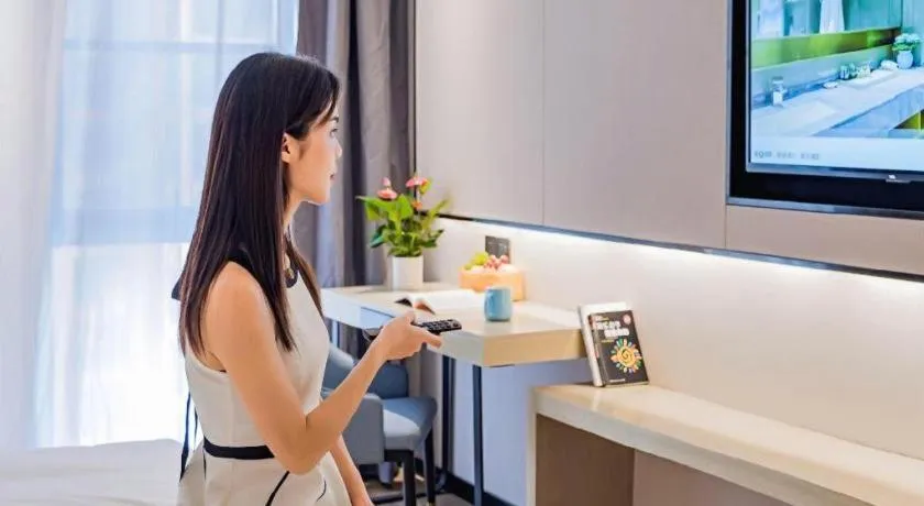 VX Hotel Hubei Wuhan Hongshan District 1st Guanggu Road