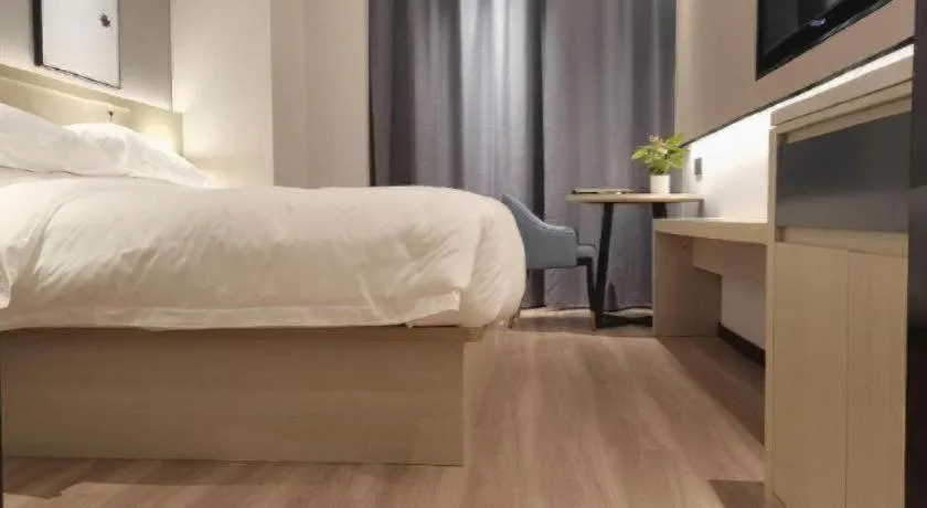 Bed in VX Hotel Hubei Wuhan Hongshan District 1st Guanggu Road