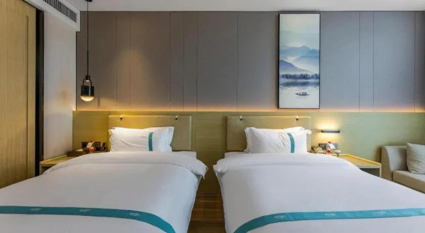Bed in VX Hotel Hubei Wuhan Hongshan District 1st Guanggu Road