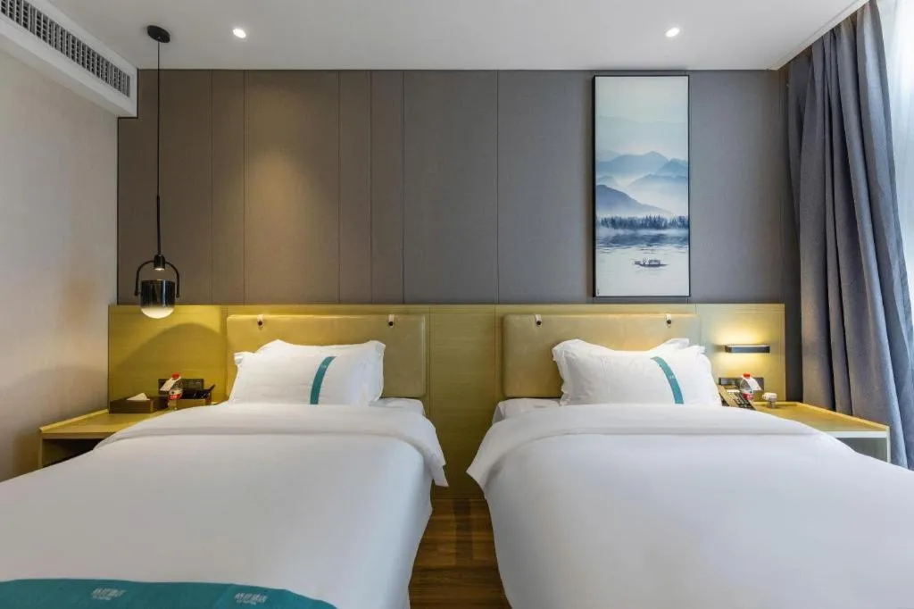 Bed in VX Hotel Hubei Wuhan Hongshan District 1st Guanggu Road