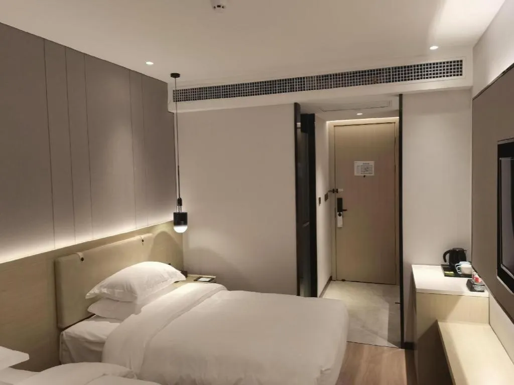 Bed in VX Hotel Hubei Wuhan Hongshan District 1st Guanggu Road