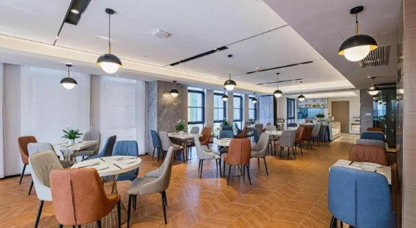 VX Hotel Hubei Wuhan Hongshan District 1st Guanggu Road