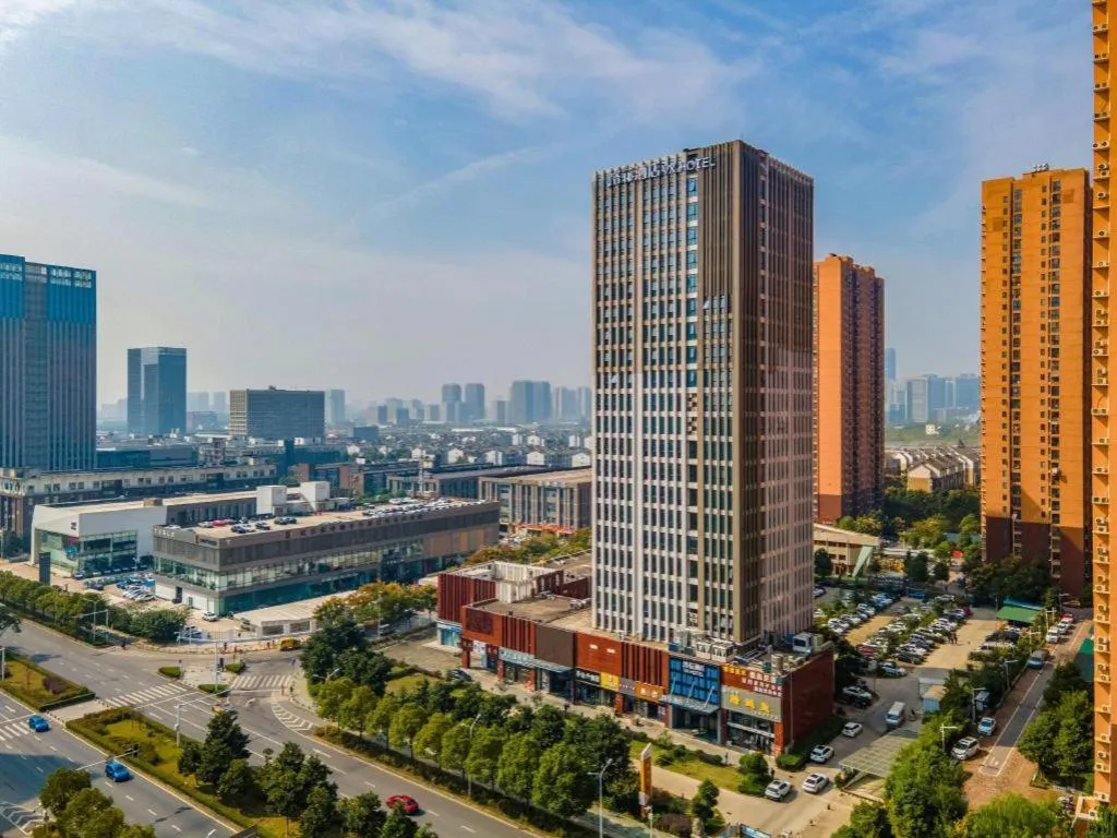 VX Hotel Hubei Wuhan Hongshan District 1st Guanggu Road