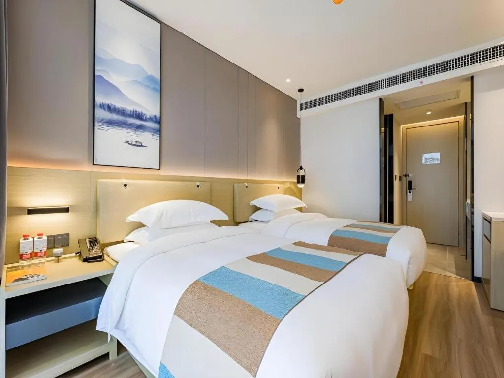 Bed in VX Hotel Hubei Wuhan Hongshan District 1st Guanggu Road
