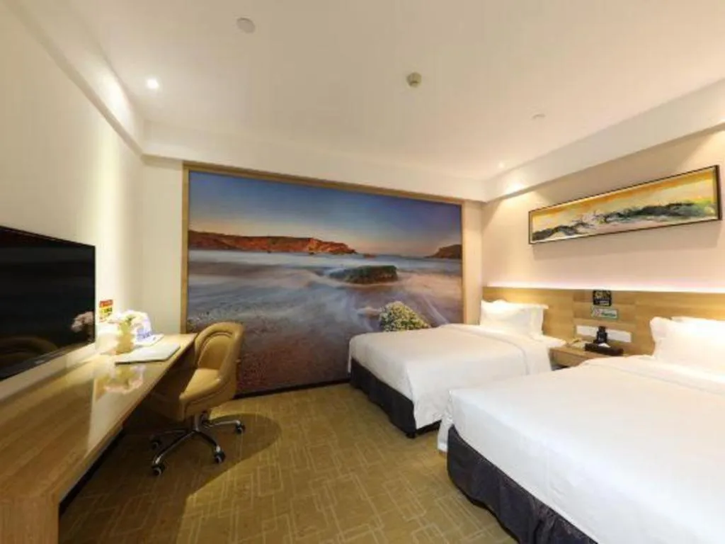 Bed in GreenTree Alliance Hotel Shenzhen Yantian District Dameisha