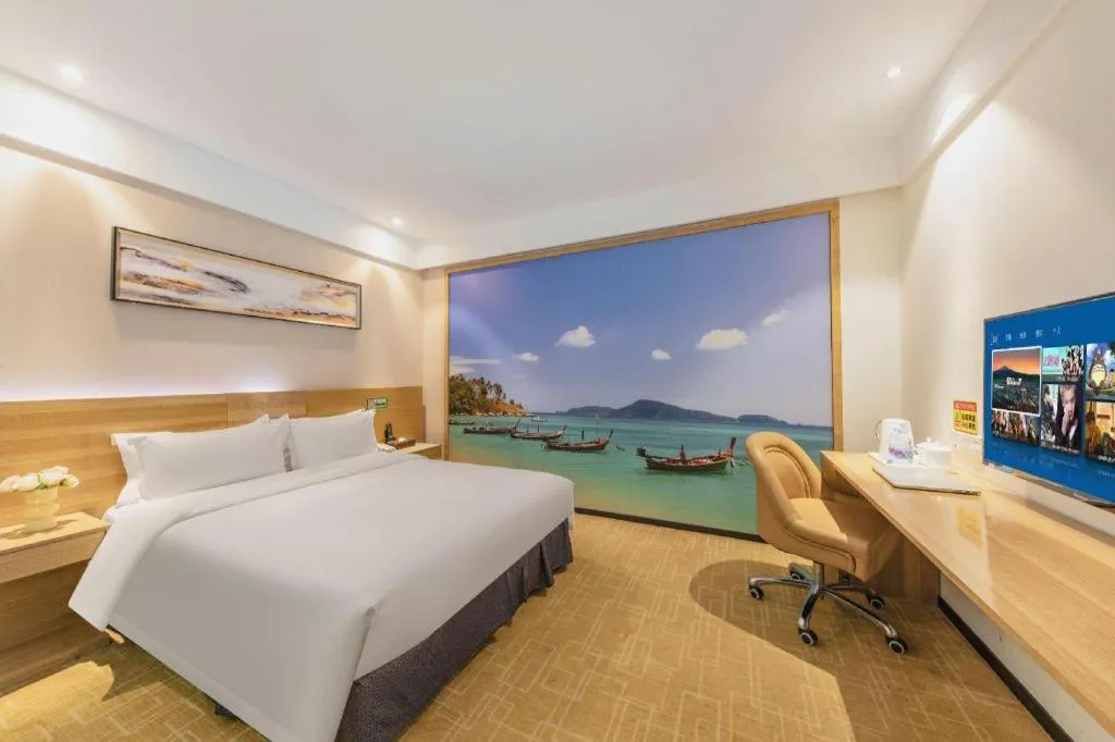 Bed in GreenTree Alliance Hotel Shenzhen Yantian District Dameisha