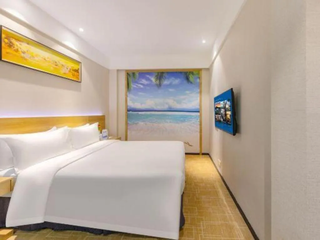 Bed in GreenTree Alliance Hotel Shenzhen Yantian District Dameisha