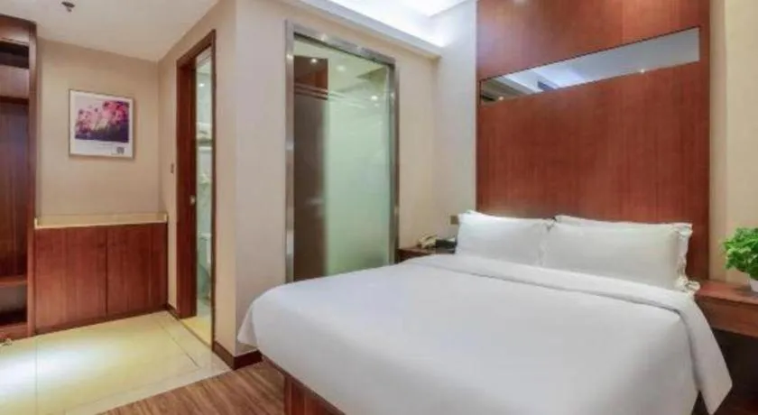 Bed in GreenTree Alliance Hotel Shenzhen Nanshan District Technology Park Songpingshan